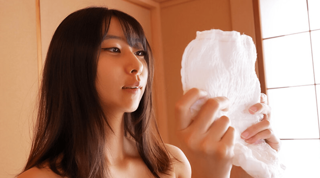 片寄しゅうか／真面目な就活生とばぶばぶ退行 性癖解放おむつ交尾