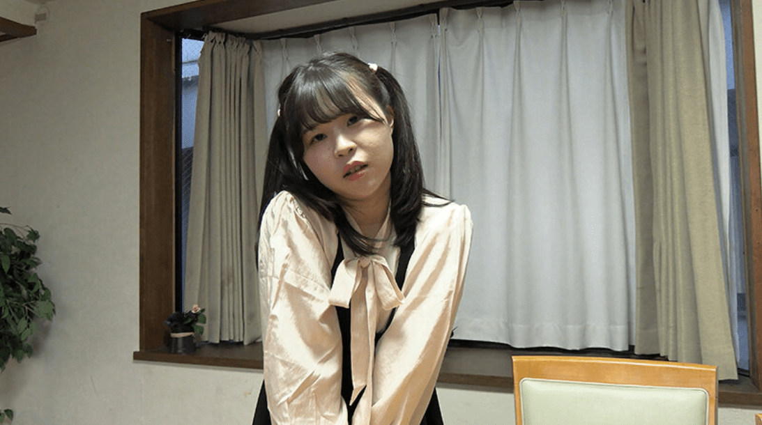 お兄ちゃんが好きすぎる妹は感じるとすぐおむつの中身がぐしょぐしょに